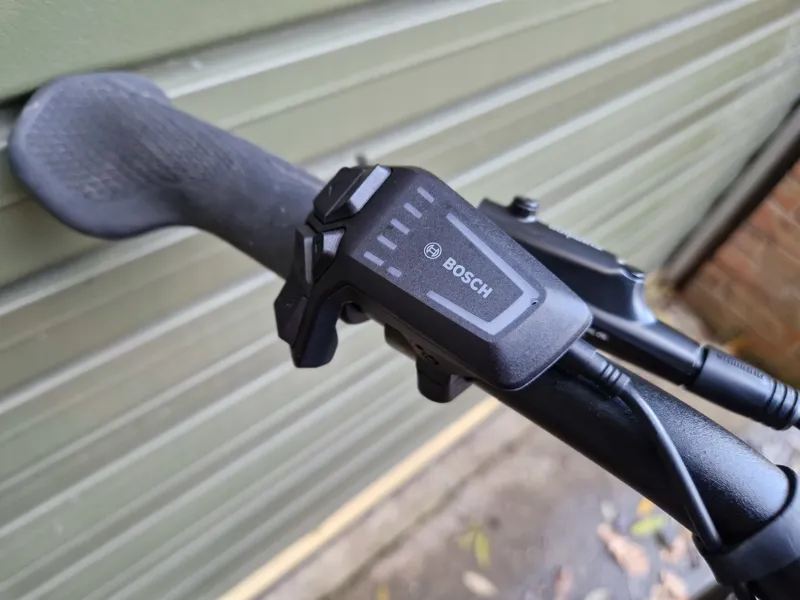 Ex-Hire Cube Kathmandu Hybrid One 625 - Electric Hybrid Bike - Blue/Black-5